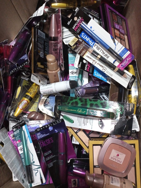 Other - Mystery box Assorted Women’s Makeup bundle lot